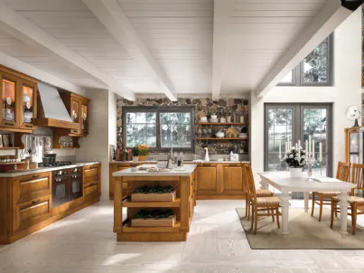 Cucina Classica Regale con isola di Home Cucine