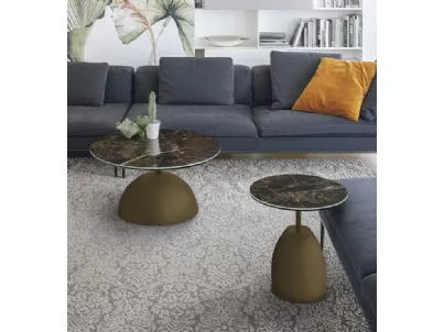 Tavolino rotondo Bullet in gres porcellanato con base in metallo verniciato di Target Point