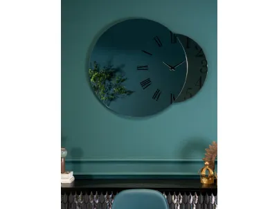 Orologio di design Fusion in cristallo fumè di Tonin Casa