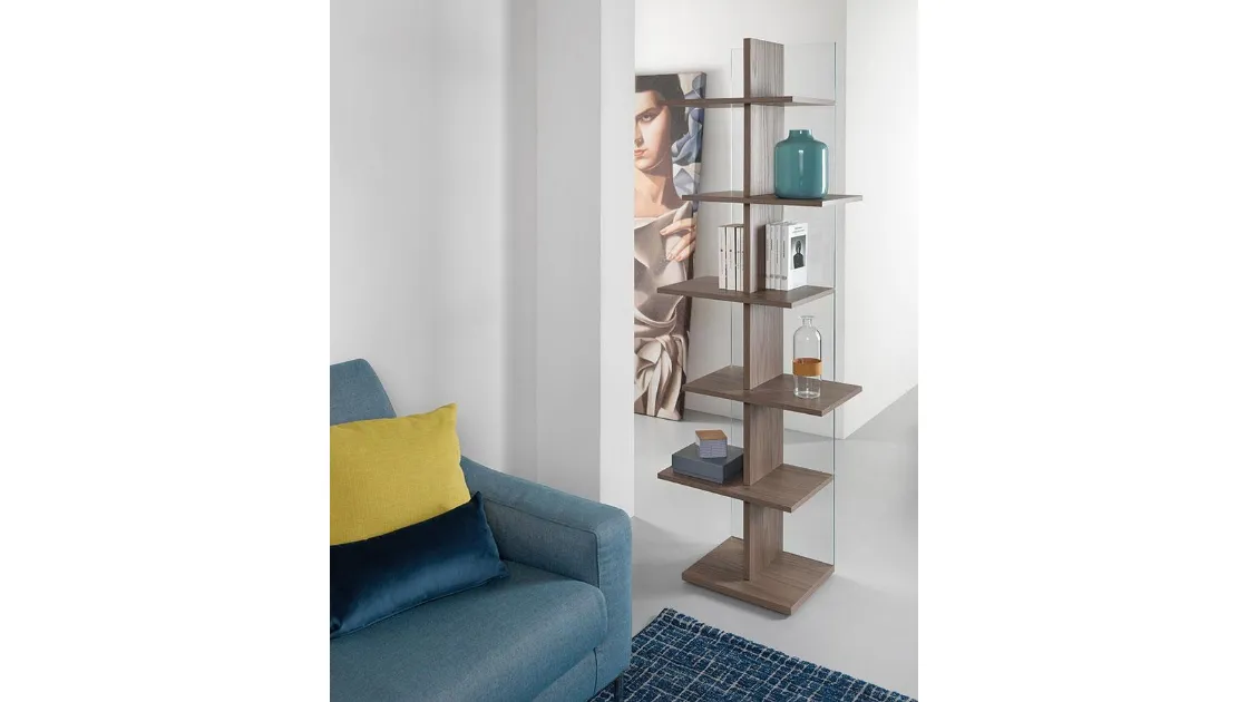 Libreria divisoria in vetro e laminato Step di Pezzani