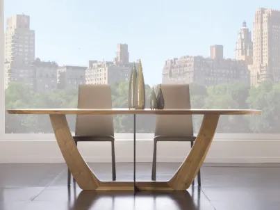 Tavolo di design Ercole di Intermobili Bassano