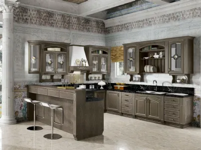 Cucina Classica con penisola Gold Elite 03 in impiallacciato Frassino laccato Bronzo decapè con anticatura argento di Home Cucine