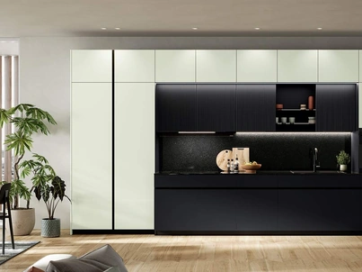 Cucina Moderna lineare Altea Composizione 05 in vetro lucido di Prima Cucine