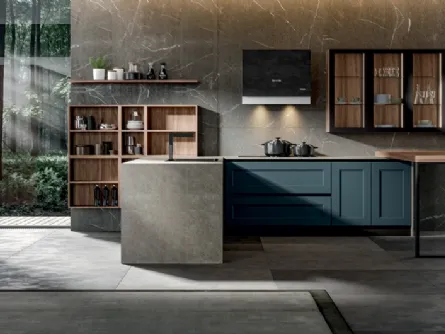 Cucina con colonna in legno e isola centrale Boston 1 di Home Cucine