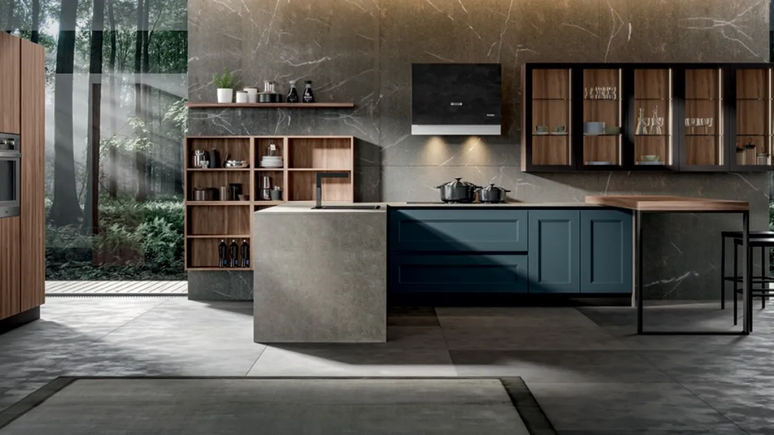 Cucina con colonna in legno e isola centrale Boston 1 di Home Cucine